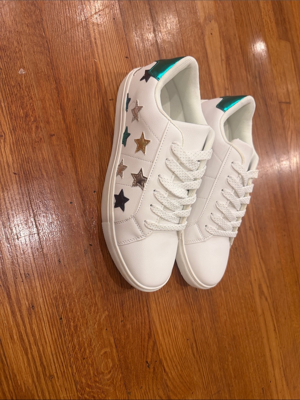 size 10 White Women's Sneakers with Multicolor Star Accents no box new